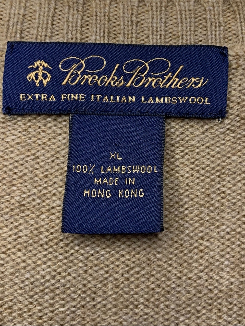 Brooks Brothers men’s V-neck camel/tan Lambswool sweater Size XL - Picture 2 of 12